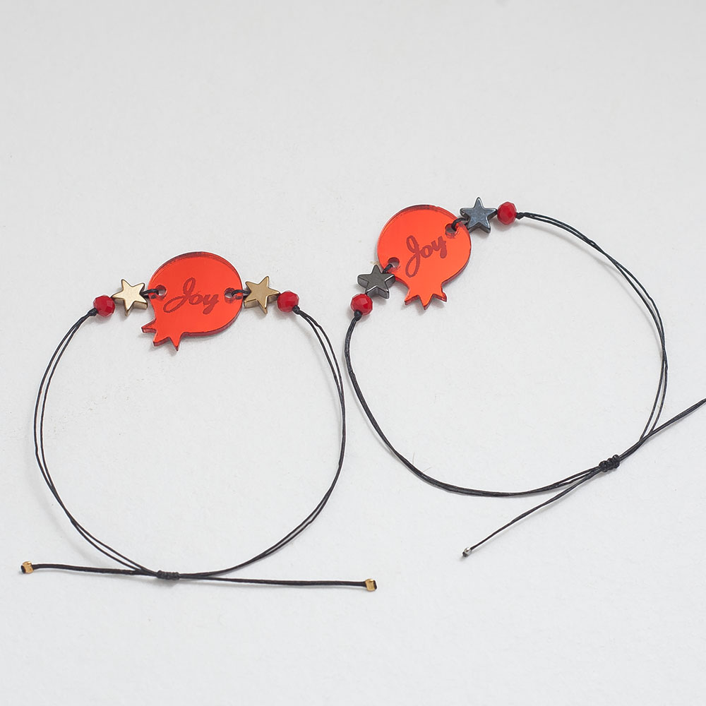 plexi-pomegranate-lucky-charm