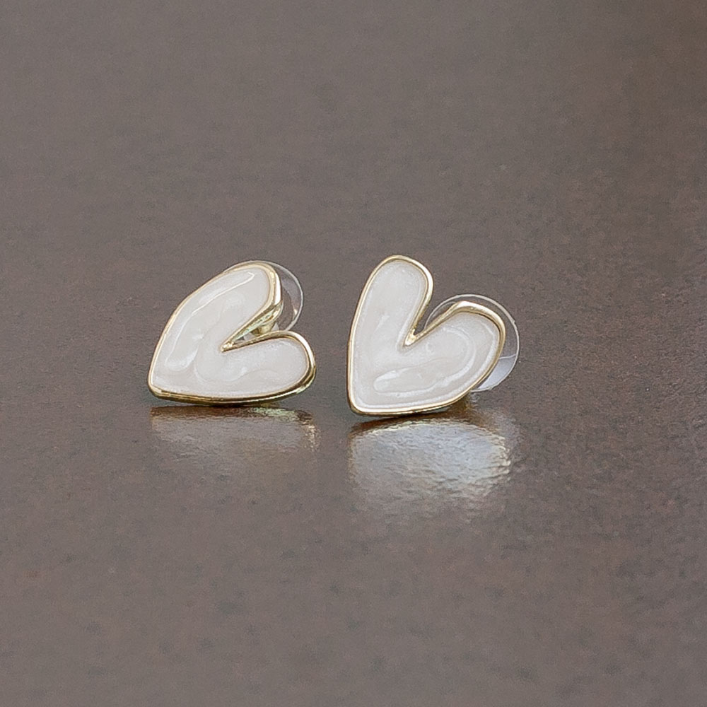 blanca-heart-earrings