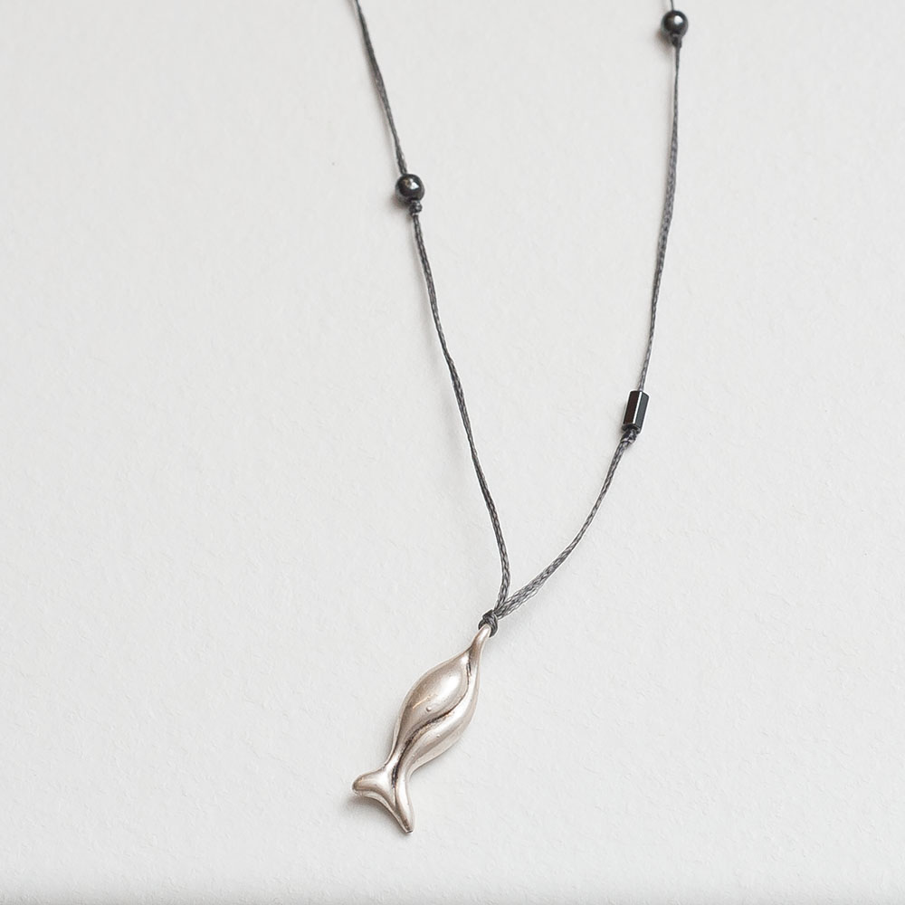 hematite-fish-necklace