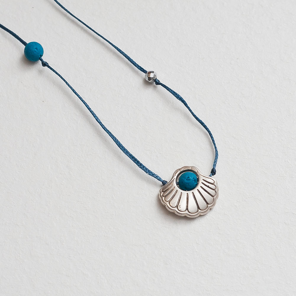 Lava Clam Silver Necklace