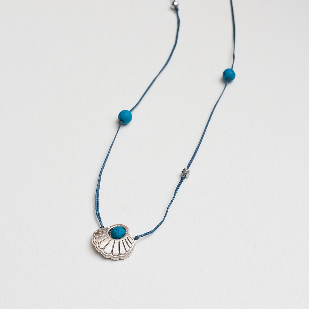 Lava Clam Silver Necklace