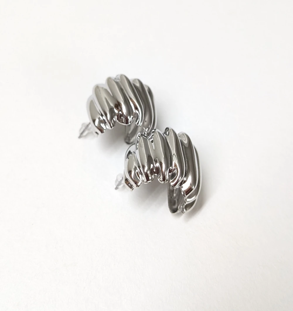 Curved Bold silver Hoops