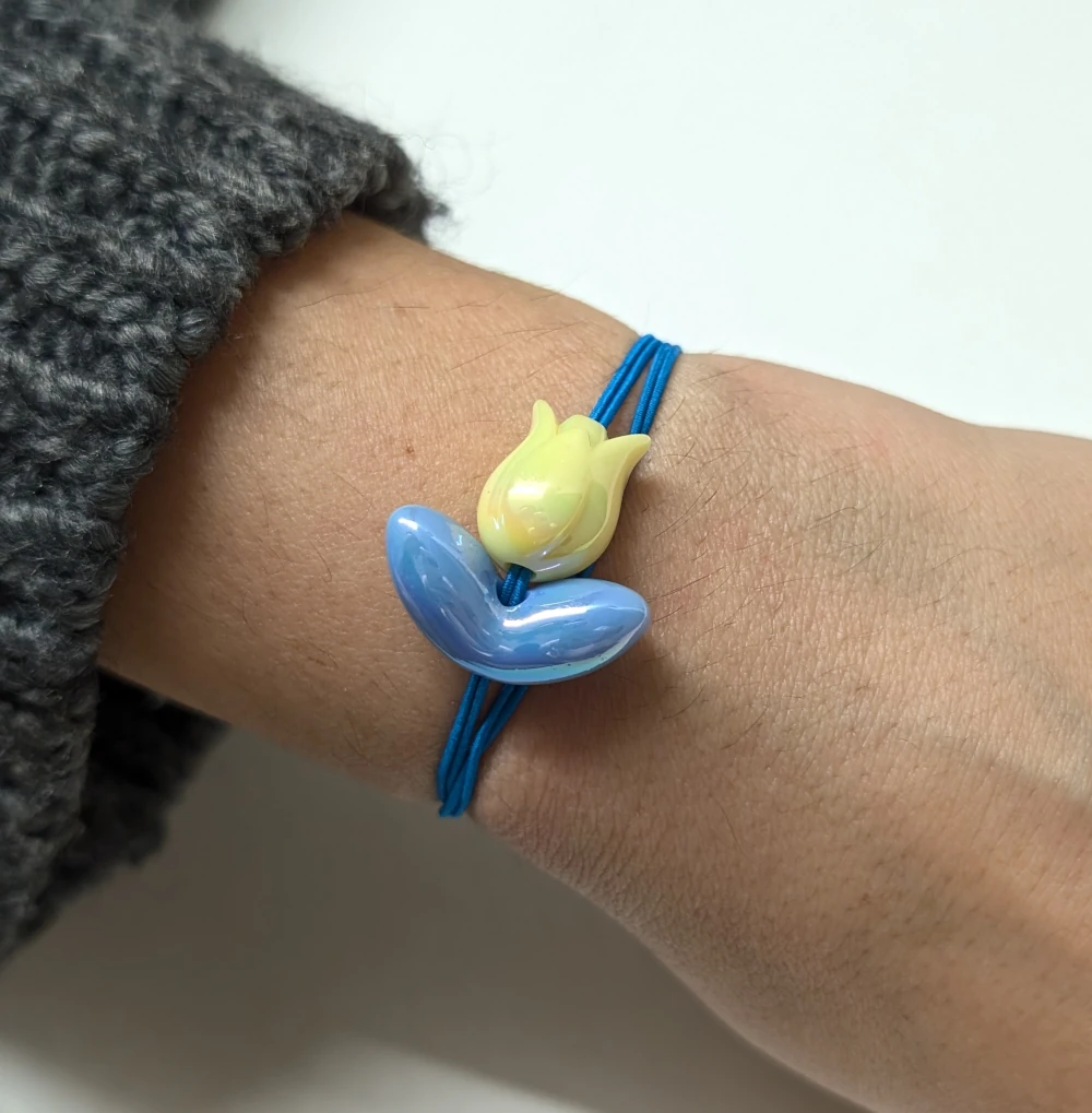 Wonder Tulip bracelet