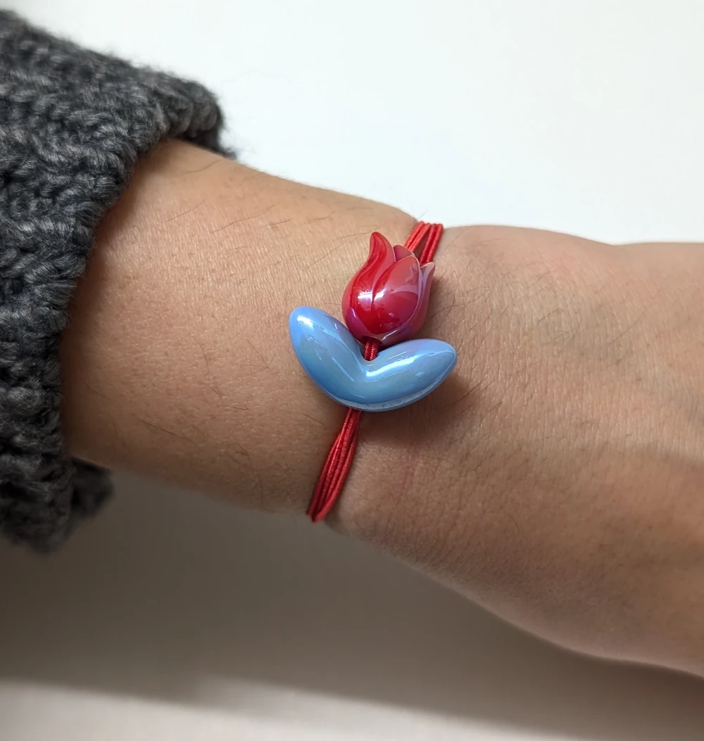 Sunny Blue Tulip bracelet