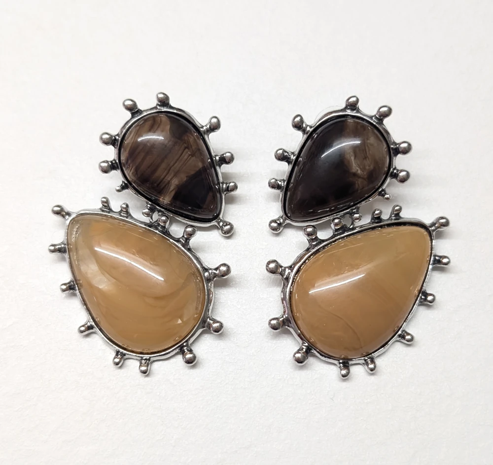 Vintage Mocha Drops Earrings