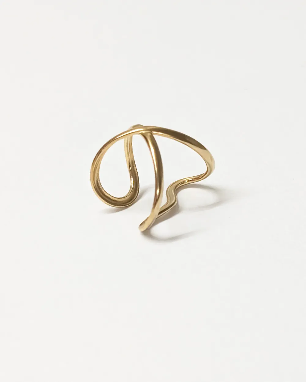 Venus Curve Ring